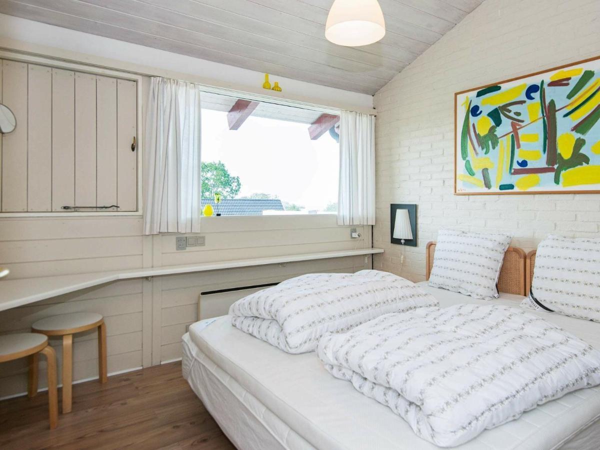 6 Person Holiday Home In Aabenraa Habitación foto